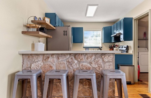 Canyon Lake House | Lake front living with eagles nest, pond, creek and on cove of Canyon Lake