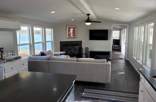 Enchanted Oaks House | Lake Front Property With Gorgeous View
