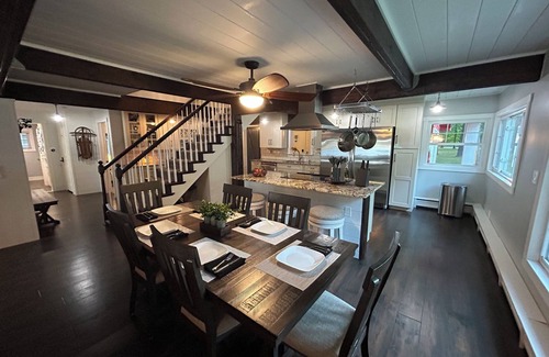Oscoda House | Lake Getaway for Friends & Family in Oscoda