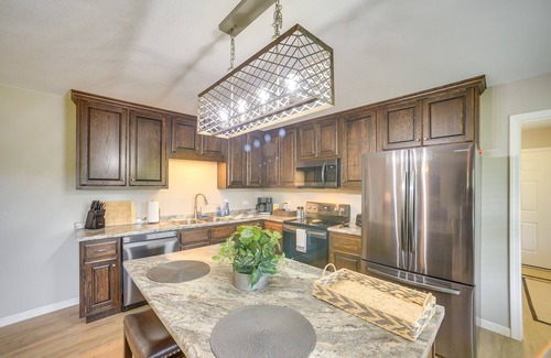 Langston House | Lake Guntersville Vacation Rental w/Fire Pit