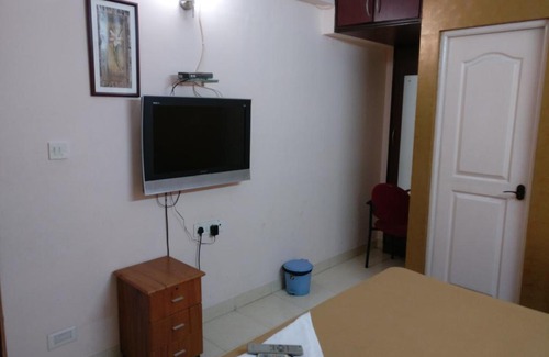 Bengaluru Bed & Breakfast | Lake Habitat Serviced Apartments