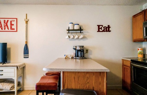 Mid America Condo | ★ Lake Hamilton condo amazing veiws for relaxing. Close to downtown attractions.