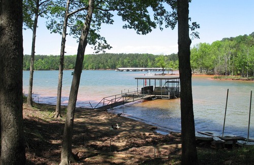 Anderson Apartment | Lake Hartwell Waterfront Big Water area w/ Boat Dock - quiet, peaceful