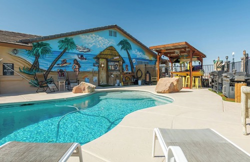 Lake Havasu City House | Lake Havasu Hilltop Retreat w/Panoramic Views, Pool/Hot Tub, BBQ's & Fire Pit