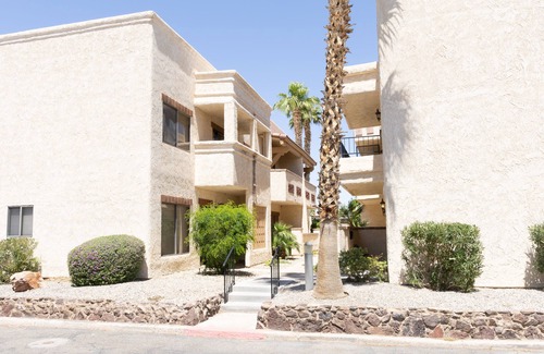 Nautical Estates House | Lake Havasu: Project Relax - Recently Renovated! Pool & Spa - Amazing Location