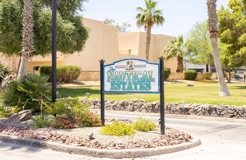 Nautical Estates House | Lake Havasu: Project Relax - Recently Renovated! Pool & Spa - Amazing Location
