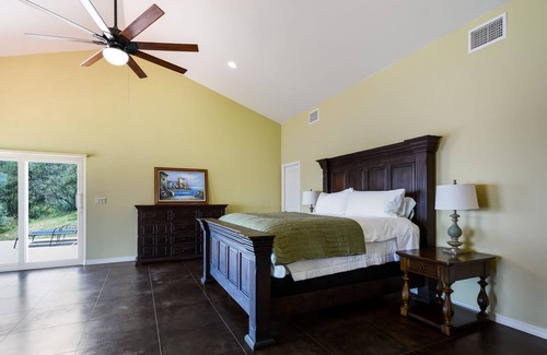 Burnet House | LAKE HOME ON LAKE BUCHANAN - NESTLED IN A BEAUTIFUL, NATURAL PRIVATE LOCATION