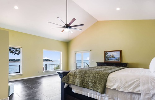 Burnet House | LAKE HOME ON LAKE BUCHANAN - NESTLED IN A BEAUTIFUL, NATURAL PRIVATE LOCATION