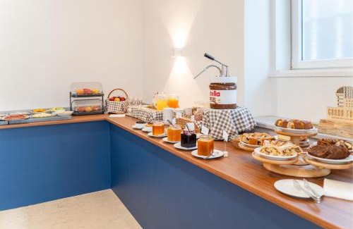 Torbole sul Garda Hotel | Lake Hotel Ifigenia