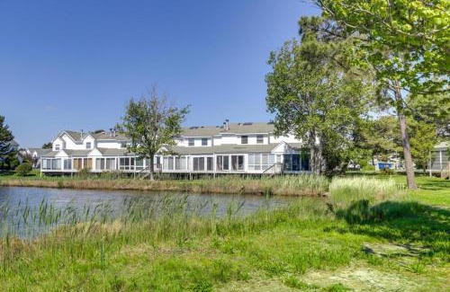 Selbyville House | Lake House Getaway 1 Mile to the Beach