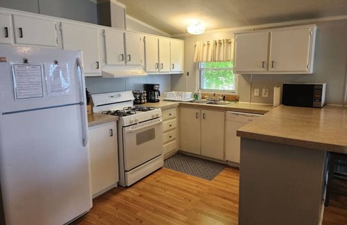Au Train House | Lake House on Lake Superior