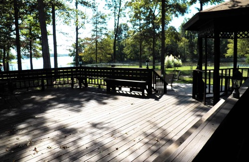 Milam House | Lake house on Toledo Bend Reservoir near Milam, Texas