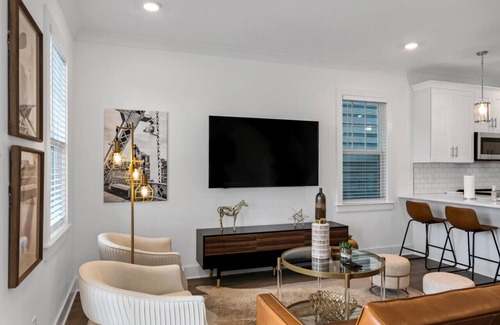 Old Hickory House | Lake House w/Rooftop Views! 20 to Downtown Nash!