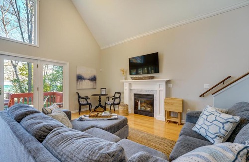 Applegate House | Lake Huron Vacation Rental with Private Beach!