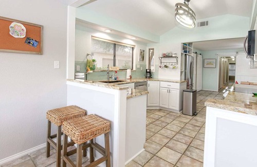 Granite Shoals House | Lake LBJ Waterfront House w/ Private Boat Slip and Perfect for Family Getaways