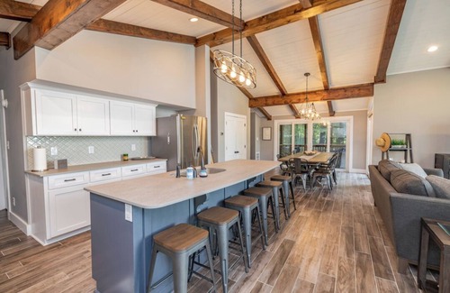 Macon House | Lake Life Balance | Excellent Location