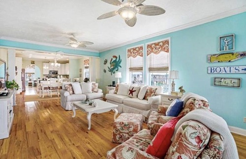 Slidell House | Lake Life - Fishing and crabbing directly on Lake Pontchartrain