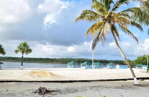 Anna Regina Resort | Lake Mainstay Resort