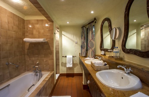 Mto wa Mbu Hotel | Lake Manyara Serena Safari