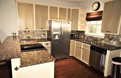 Eclectic House | Lake Martin with Pool and Great Views - 6-month rentals starting in the fall