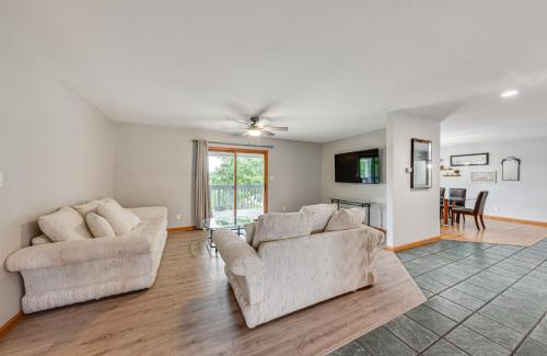 Twin Lakes Apartment | Lake Mary View Pickleball Paradise Penthouse Unit