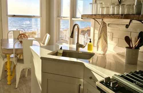 South Haven Cottage | Lake Michigan Beachfront Cottage with Spectacular Views.