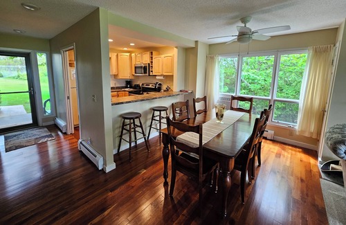 Petoskey Condo | Lake Michigan Condo on Little Traverse Bay in Petoskey