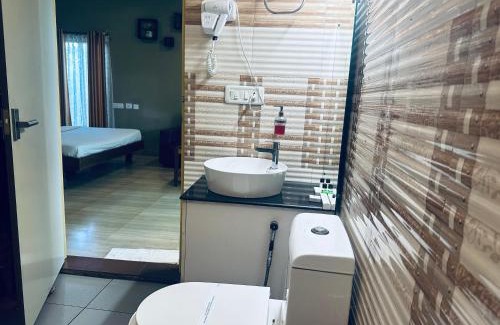 Munroe Island Resort | Lake N River Resort Munroe Island
