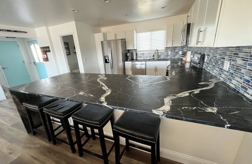 Oak Shores House | Lake Nacimiento’s Oak Shores Lakeside Community Resort Family Vacation Rental