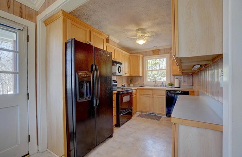 Semora House | Lake Nook~Boat~Beach~Swim~VIEWS~Kayaks~Deep Water