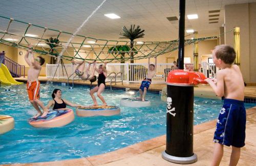 Okoboji Hotel | Lake Okoboji Resort and Conference Center