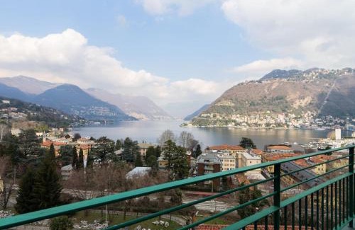 Como Apartment | Lake Panorama - byMyHomeinComo