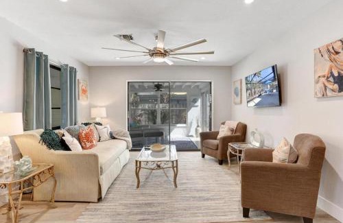 Lake Park House | Lake Park Cottage