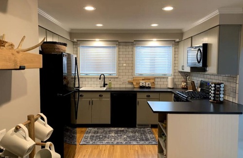 Ironwood House | Lake Rd Abode-Game Rm-Central AC-Close to Trails/Lakes