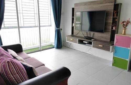 Puchong House | Lake Residence 167 aesthetic lakeview 1st floor