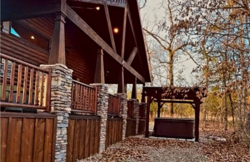 Hochatown Cabin | Lake Ridge Retreat- Broken Bow/Hochatown- 2bd