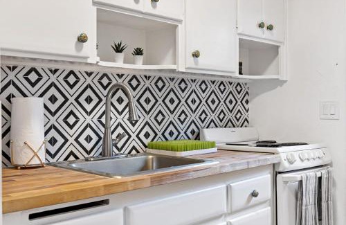 Lake Ridge Apartment | Lake Ridge Villa - Free Parking