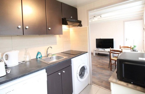 Saint-Paul-des-Landes Cottage | Lake Saint-Etienne Nearby: Cozy 1BR Cottage with Garden, Parking, WiFi, Near Aurillac