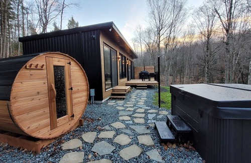 Argenteuil Regional County Municipality Ski Chalet | Lake+spa+sauna+hammam at Saphir des Sources