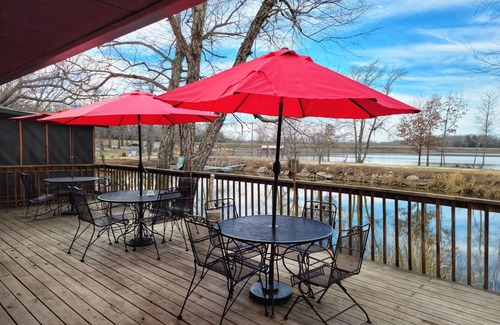 Winnsboro Apartment | Lake Store Marina Suite #4
