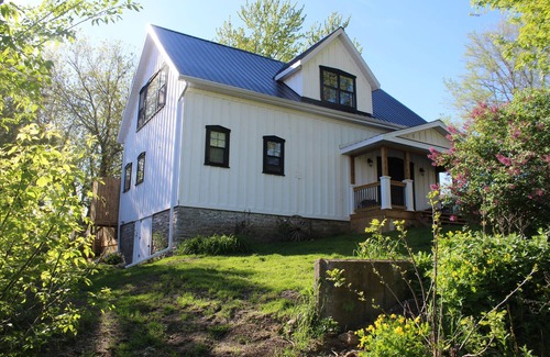 Prince Edward House | Lake Street Carriage House
