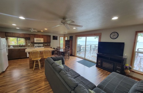 Au Train Cabin | Lake Superior Lodge w/Private Lakefront Large Deck, Island Views, Pictured Rocks