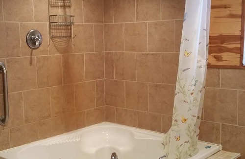 Au Train Cabin | Lake Superior Lodge w/Private Lakefront Large Deck, Island Views, Pictured Rocks