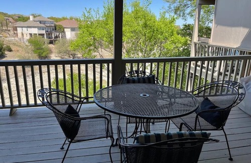 Point Venture Apartment | Lake Travis Oasis, Walk to Pool, Gym, Marina, Food