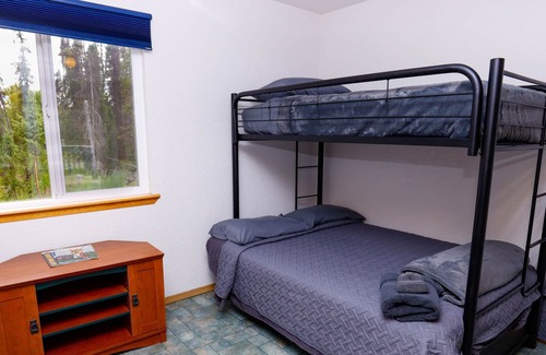 Kenai House | Lake Trout - Cabin #2