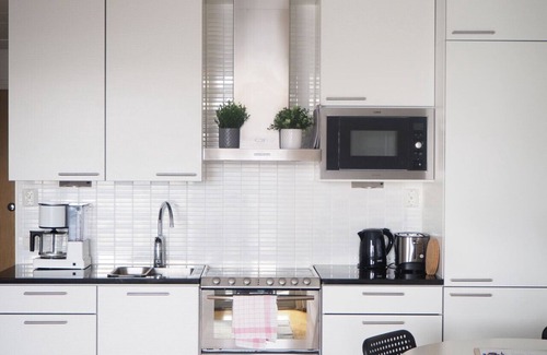 Tampere Apartment | Lake View 7th Floor Studio next to Downtown