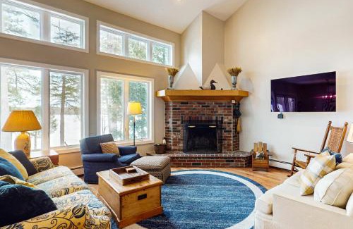 Bridgton Apartment | Lake View by the Mountain