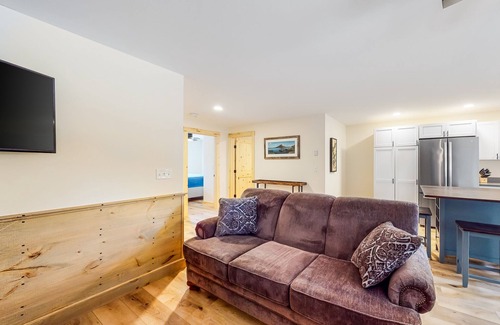 Greenville House | Lake-View Home Centrally Located with Convenient Access to Water - Dog-Friendly