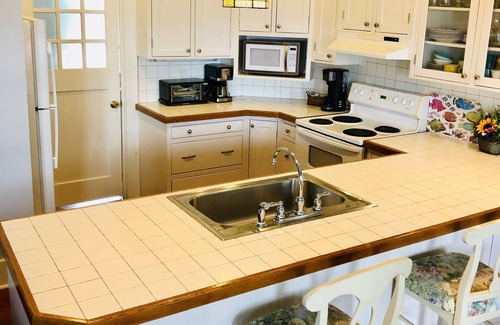 Babson Park Cottage | Lake View Howell Cottage on Crooked Lake
