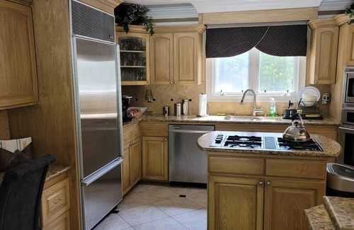 Sandy Springs House | Lake View Mansion